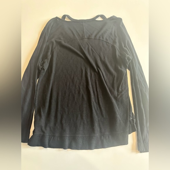 Black Splendid Top - Picture 2 of 2